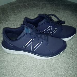 New Balance mens 690v4 running shoe